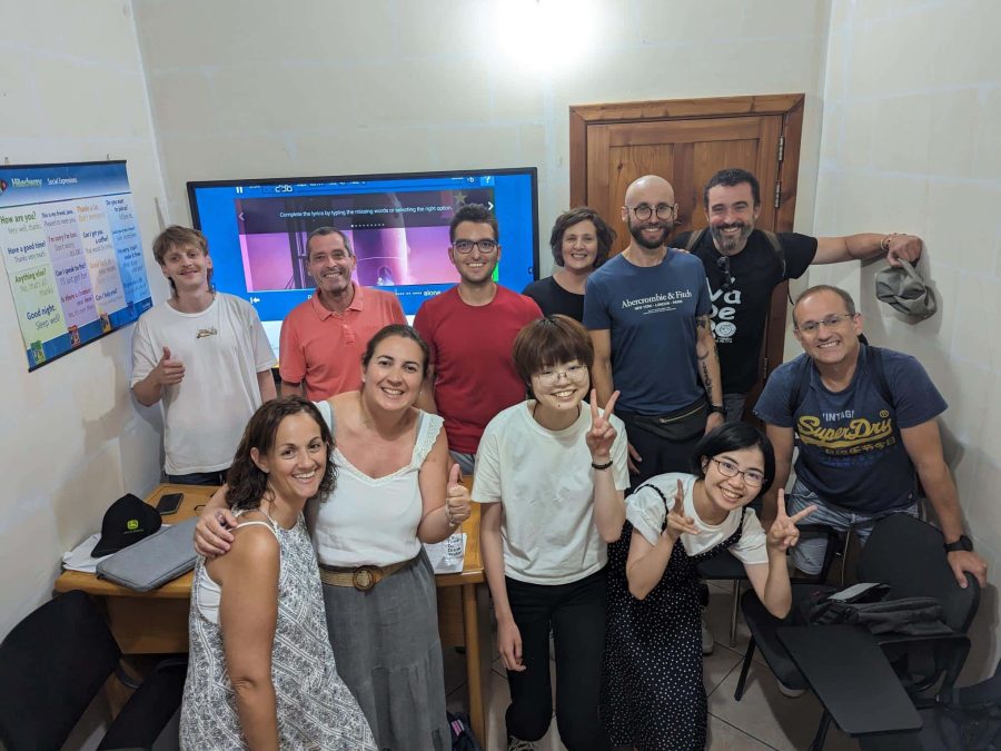 Adult-General-English-courses-in-Malta-with-GSE.jpg