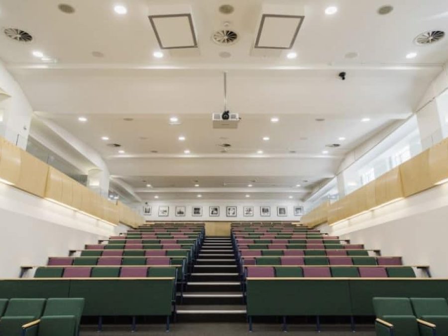 David-Game-College-lecture-theatre-for-English-courses-4-1.jpg