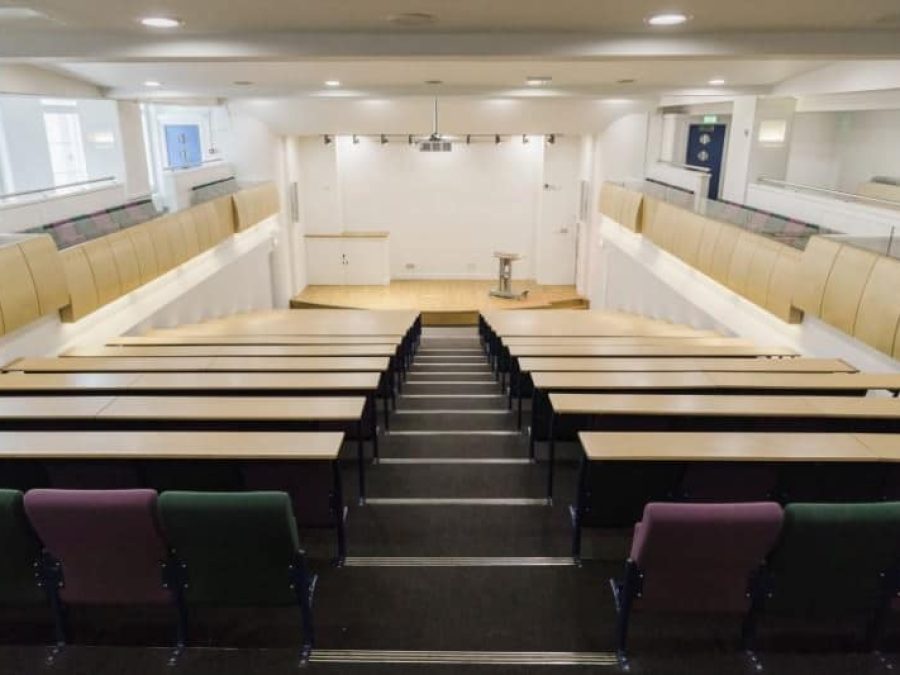 David-Game-College-lecture-theatre-for-English-courses-5-1.jpg