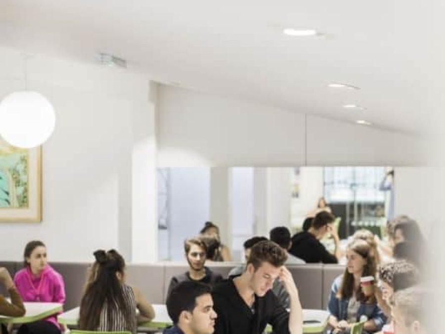 English-Students-in-College-Cafe-london-2-1.jpg
