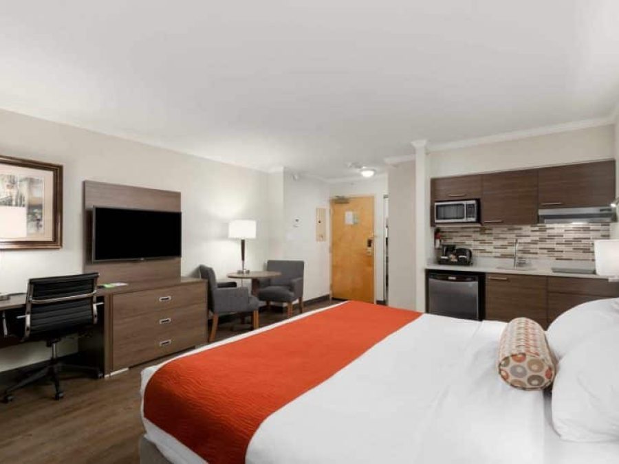 GEC-Granville-2-King-Kitchenette-scaled-850x550-c-default.jpg