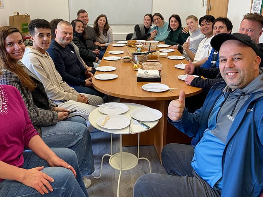 International-Lunch-Group-Photo.jpg