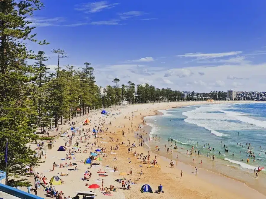 Sydney_Manly_Beach_sRGB.jpg.webp